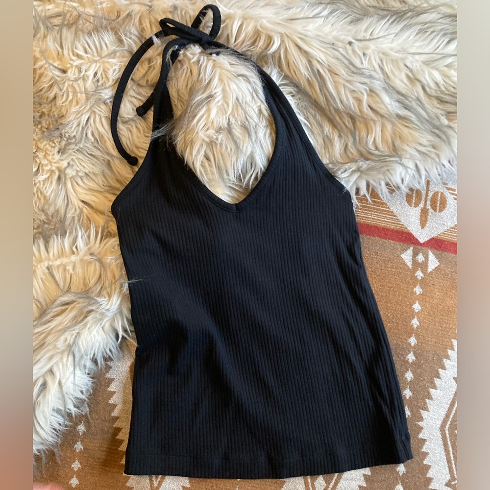 Old Navy Women’s Deep V Halter Top-Black Size M
